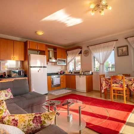 Seaview House Paralia Platanou